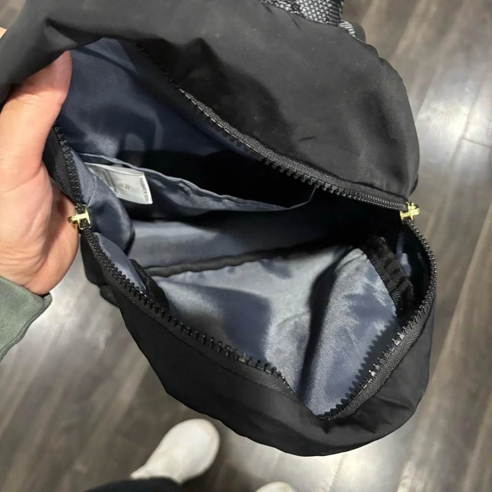 Adidas Black Backpack with Gold Accents - Picture 8 of 8